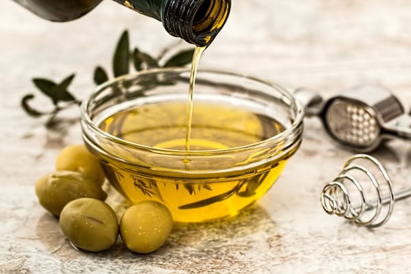 Wellness Weekly: Should you cook with olive oil or not?